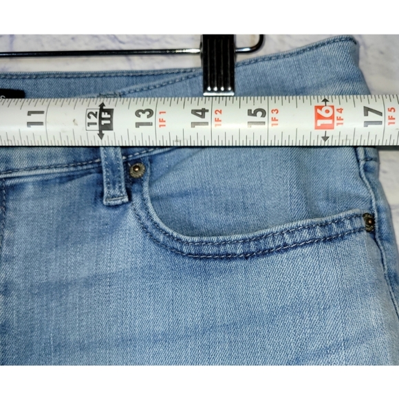 Calvin Klein Women's Medium Wash Blue Denim Jeans Plus Size 16 Designer Classic - Picture 6 of 10